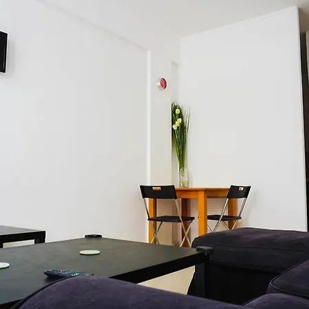 Sunset Apartment *
